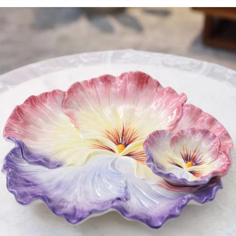 European painted ceramic plate Pastoral style pansy flowers fruit Afternoon tea dessert snacks candy biscuit