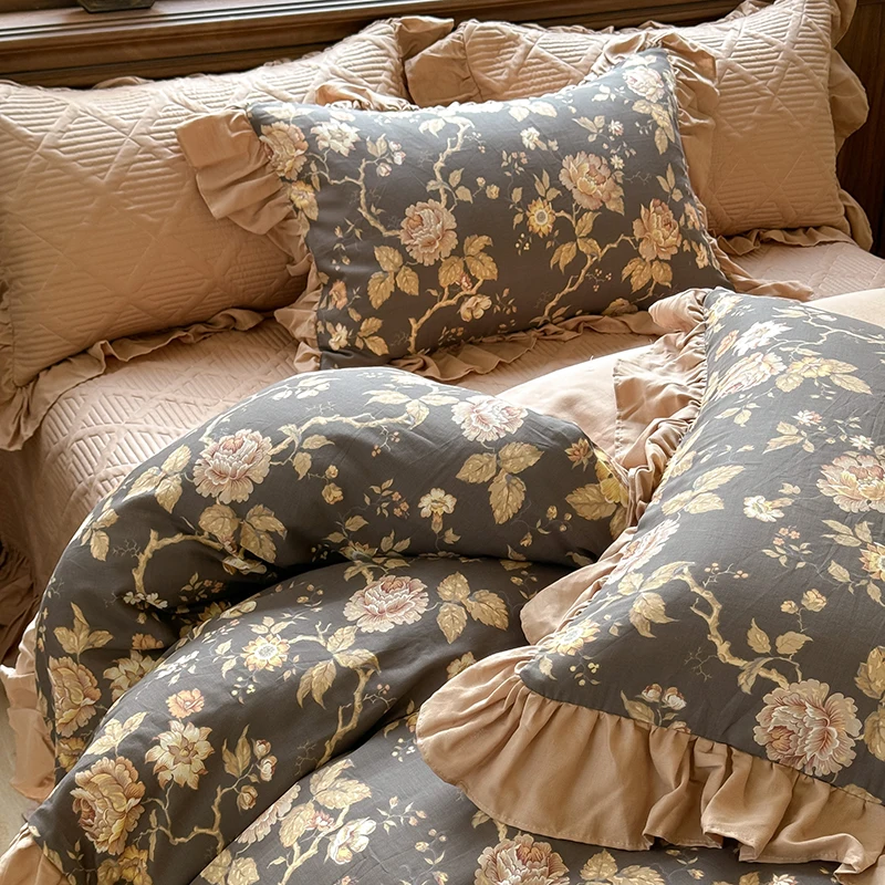 4/6Pcs Vintage French Country Style Flowers Prints Ruffles 100% Cotton Bedding Set Duvet Cover Quilted Bedspread Pillowcases