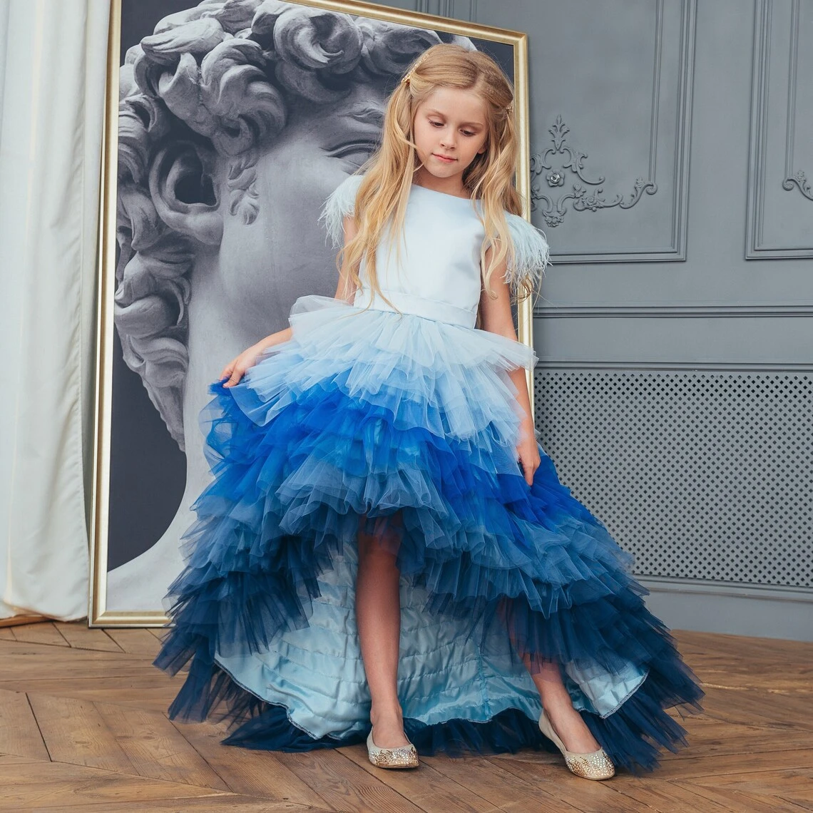 

Luxurious Baby Girls Dresses Layers Tulle Tiered Girls Birthday Party Gown Christmas New Year Dress Gift 1-14Years