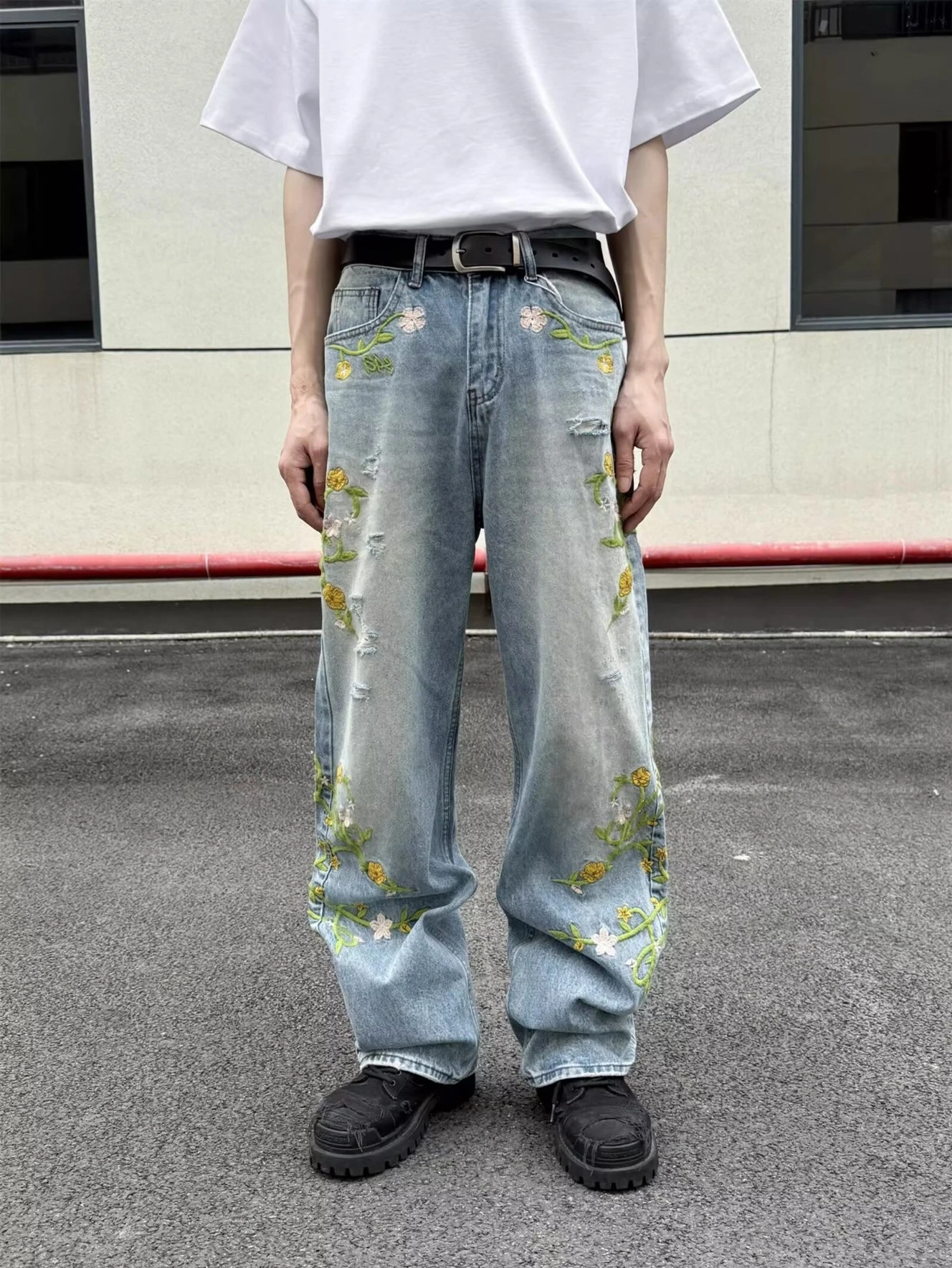 

[Хэллоуин | Kpop костюм] новый летний модный брендовый дизайн с цветочной вышивкой из искусственного денима для мужчин и женщин High Street Niche Stra