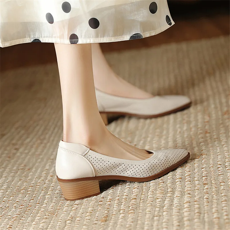 2023 New Fashion Hollow Out Women Pumps Pointed Toe Summer Shoes Chunky Heels Genuine Leather Shoes for Women Zapatos De Mujer