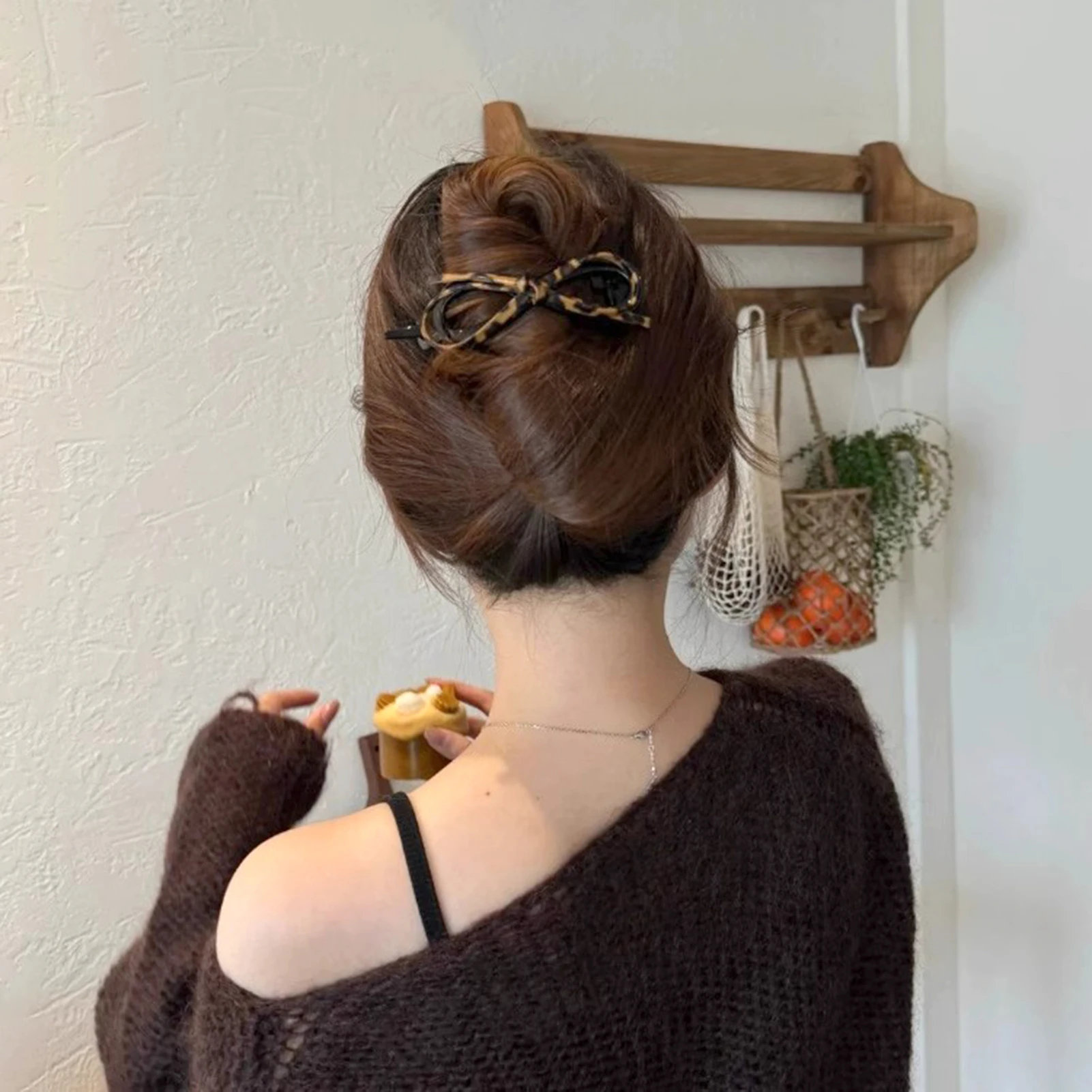 Koreanischer Stil Haarspange mit Drehverschluss, Kunstleder-Schleifenknoten für Damen, Vintage-Elegante Haarklammer für Party-Haaraccessoires – Detail 7