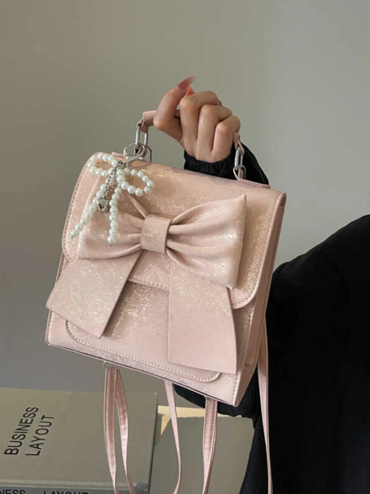 Fashionable  Knot Pearl Decorated Backpack Travel Bag Soft Shoulder Bag Commuter Style Spring 2024 Youth Unisex Pack