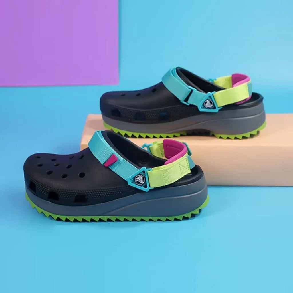 Crocs klassische erhöhte Plattform Clogs mit bunten Trägern trend ige Sohlen Closed-Toe Slip-Ons Outdoor atmungsaktive Strands chuhe