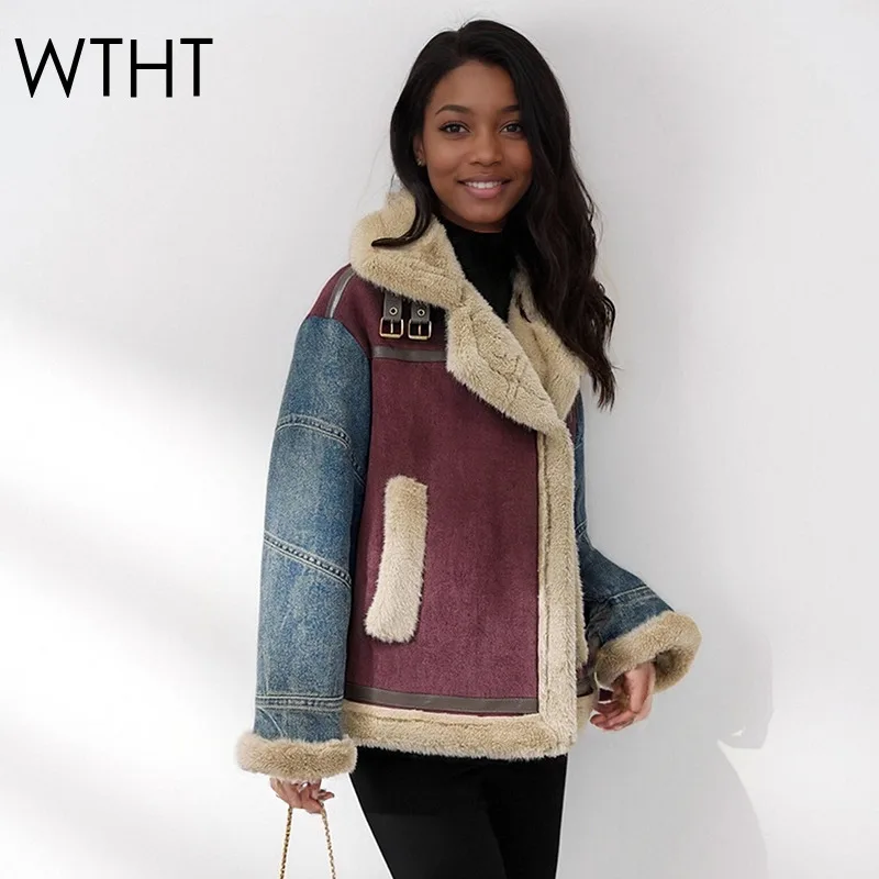 

WTHT модная новая женская джинсовая куртка с лацканами в стиле пэчворк из искусственного меха, зимняя мода 2025 года, свободное теплое пальто с длинными рукавами, женское 1LS2617