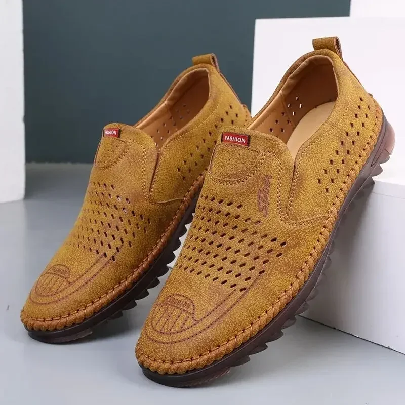 Sapatos de couro artesanais para homens, tênis casuais, design confortável, mocassins empresariais, sapato de ferramental mocassins