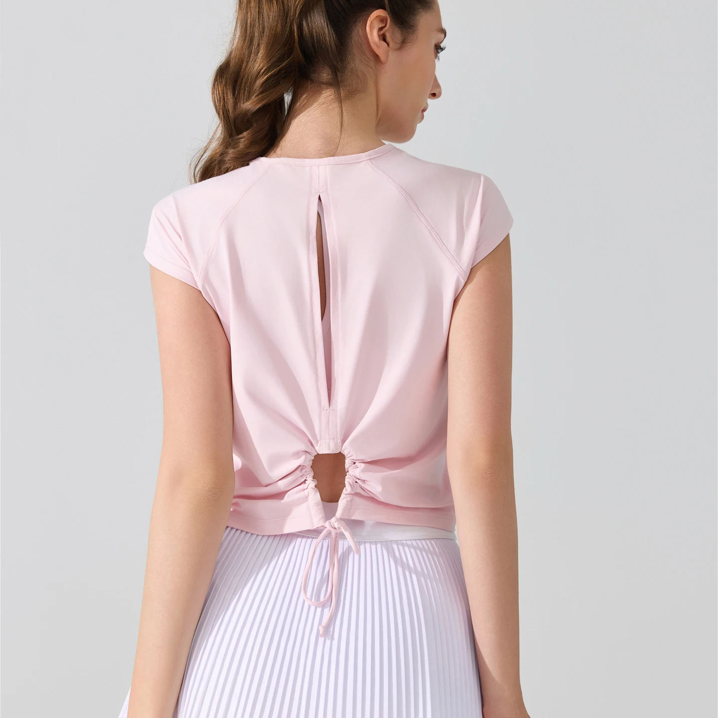 المرأة قصيرة الأكمام اليوغا تي شيرت الصيف UPF50 + في الهواء الطلق تشغيل أعلى تنفس سريعة الجافة تجريب قميص الإناث ملابس رياضية للصالة الرياضية