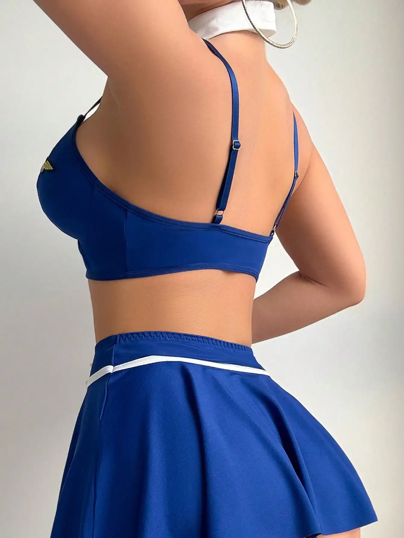 Set Lingerie Pramugari Biru dengan Kerah, Pita & Rok Lipit