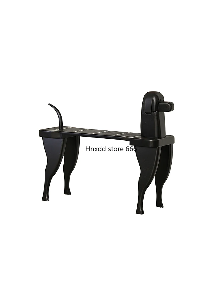 Medieval solid wood dog head retro bed tail ornament Stephen dog shoe changing stool