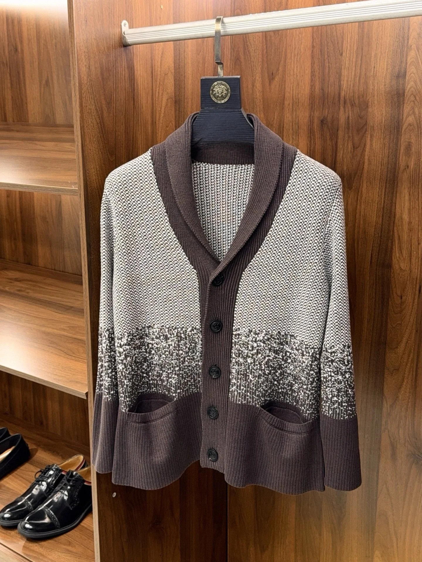 

Kiton 25aw linen-blended cotton knitted sweater casual cardigan
