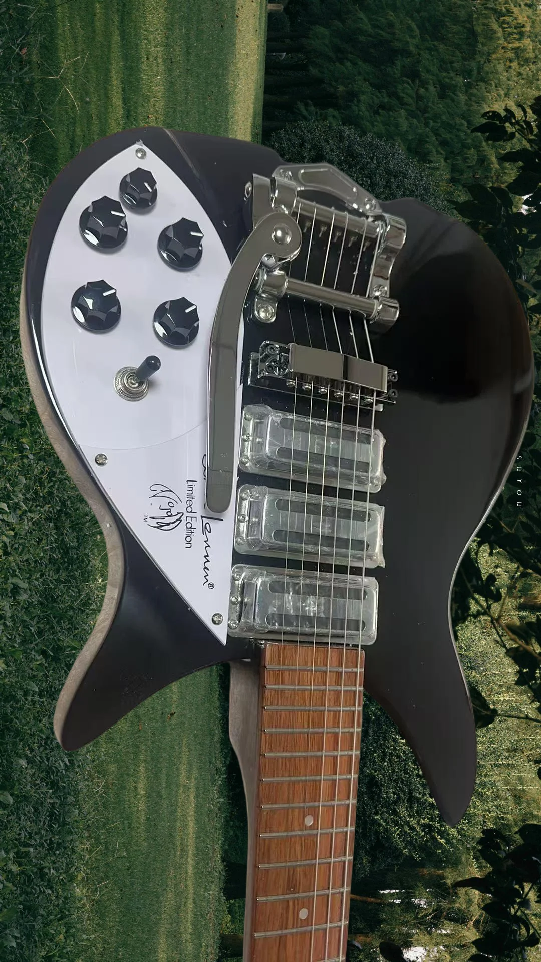 Guitar Black End Rounded Fret Wires HHH Pickups Body 21 Frets Right Hand Play Indoor Performance 2026
