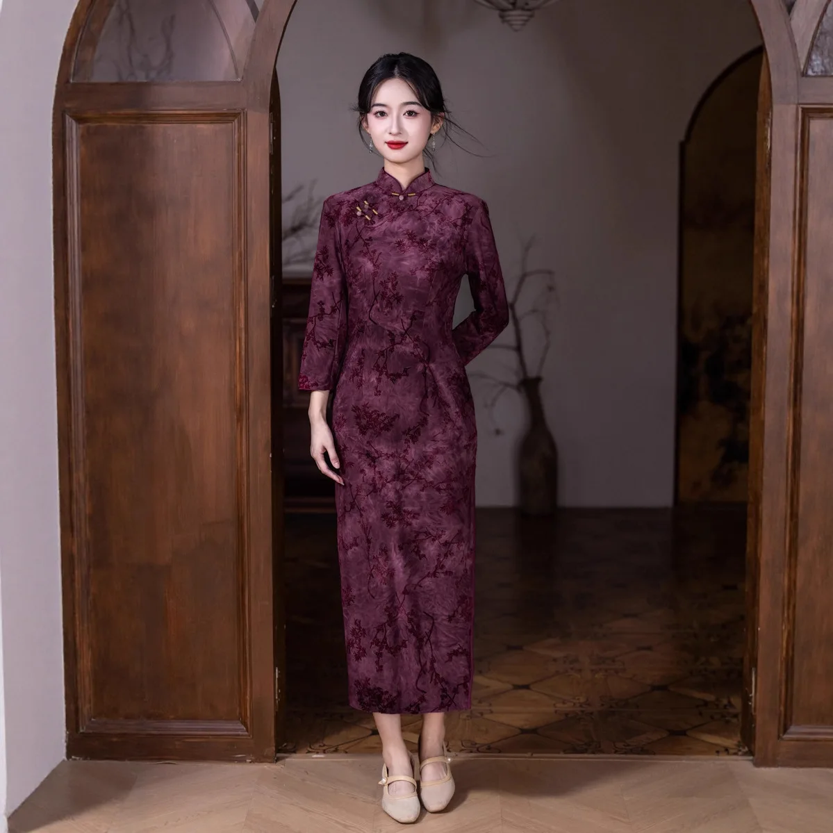 2025 Autunno Nuovo Chesongam Velluto Caldo Qipao Donne Eleganti Abiti Della Signora Del Partito di Sera Banchetto Abito Migliorato Vestito Cinese