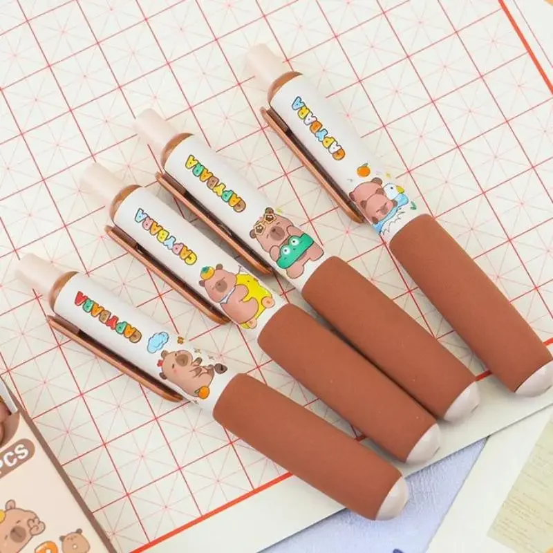 

4 шт., гелевые ручки с милым рисунком капибары, губка, мягкая ручка, быстросохнущие гелевые ручки, набор офисных школьных канцелярских принадлежностей Kawaii для студентов