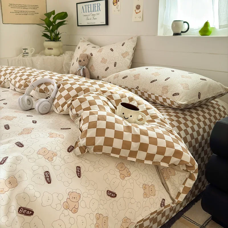 Beige Bear Printed Grid color Bedding Set Cute Dog Duvet Cover Pillowcase Soft Comfortable Bed Sheet For  Bedroom 200x230cm 4pcs