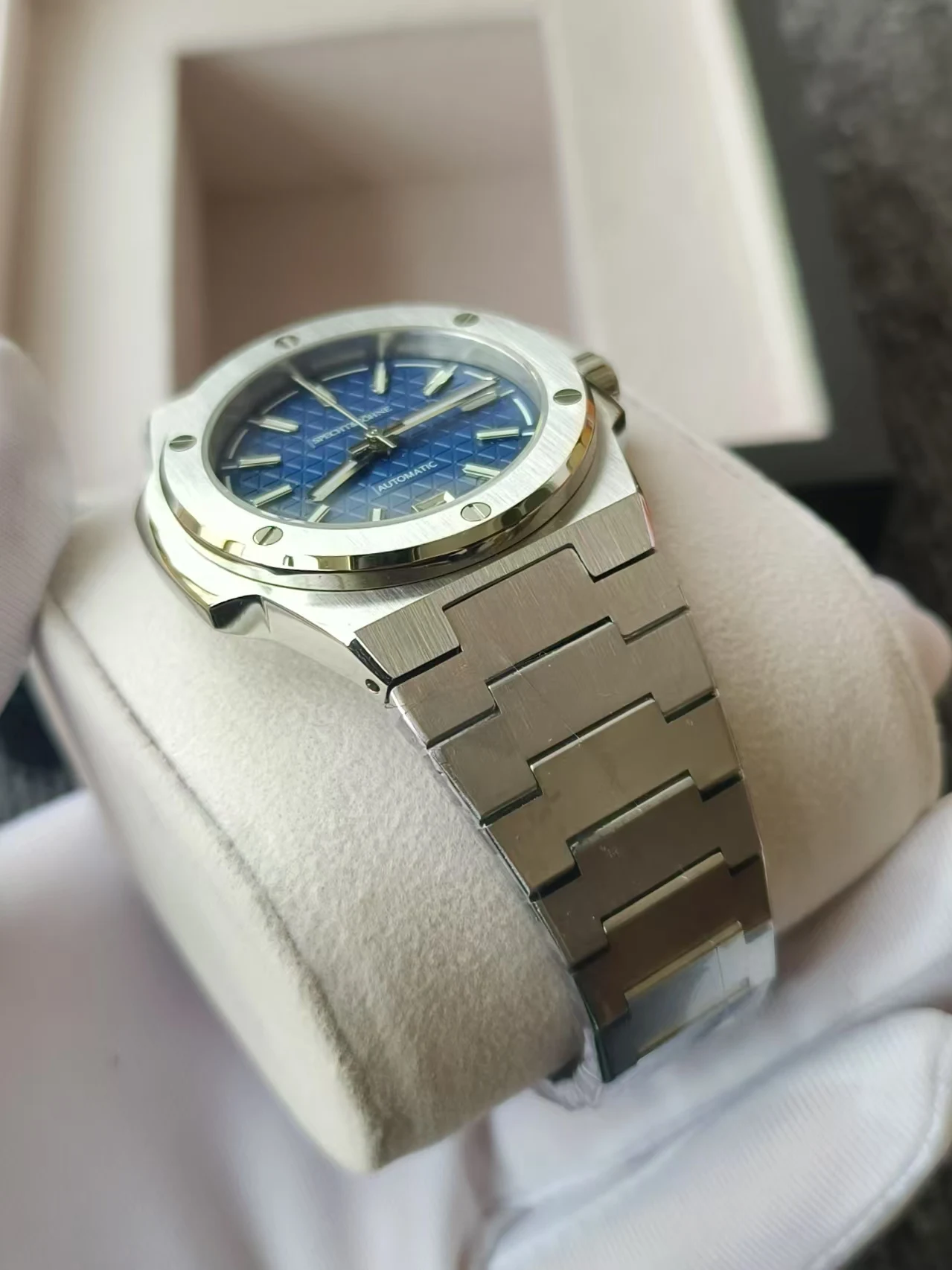 Specht&Söhne 2025 Fashion Business 37MM Watch Japan NH35 Movement Stainless Steel Noctilucent Luxury Sports Watch 50m Waterproof