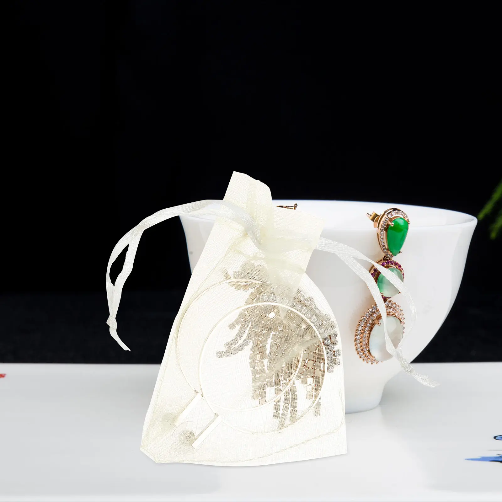 

100 шт. мешочков-саше для украшений, подарочные мешочки из органзы на шнурке для свадебных сувениров и вечеринок