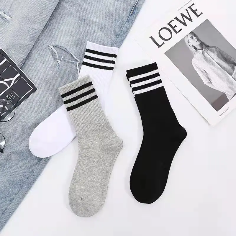 Solid Striped Black White Short Socks for Woman Harajuku Hip Hop Skateboard Crew Socks Cotton Casual Unisex Men Women's Socks