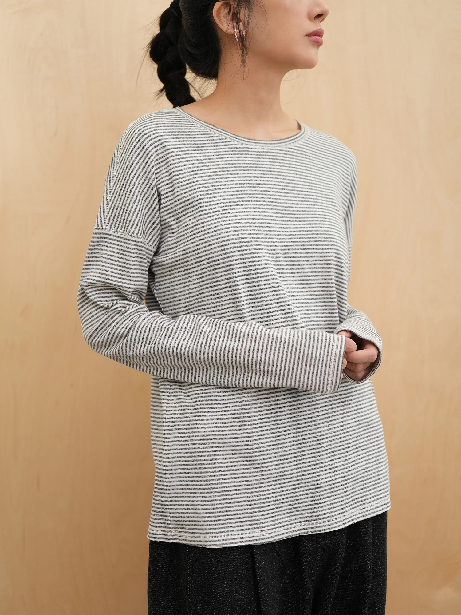 

Eco-Friendly Cotton Striped Loose Fit Long Sve T-irt Skin-Friendly Base irt Commute Sle Knitted round Ne Top