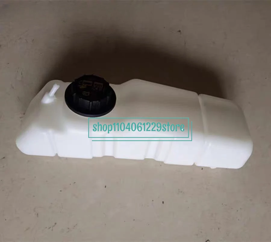 

Water Radiator Coolant Tank Expansion Tank 6732375 for Bobcat Skid Steer Loader A300 S150 S160 S175 S185 S205 S220