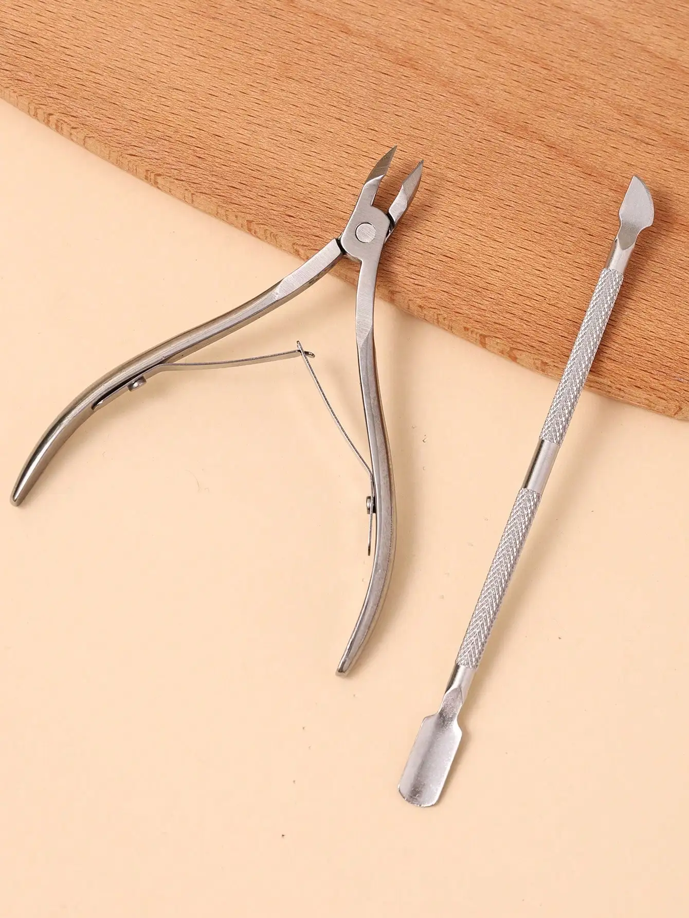 

2pcs/Set, Stainless Steel Cuticle Nipper + Cuticle Pusher, Manicure Tool Set For Removing Nail Polish, Trimming Nails And Cuticles, Durable Stainless Steel, Waterproof, Portable For Travel, Home, Business Use, Gift For Women, Home Decor