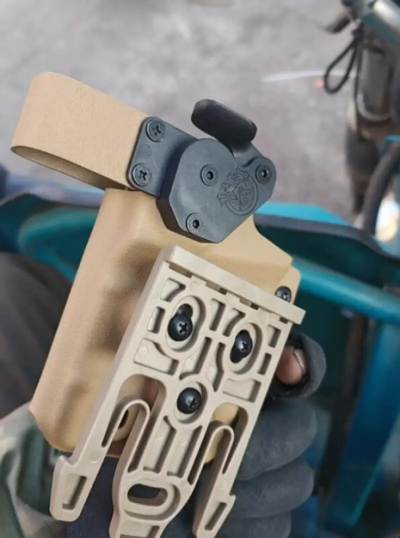tactical-hunting-and-shooting-equipment-molle-thumb-lock-tactical-quick-release-phone-case
