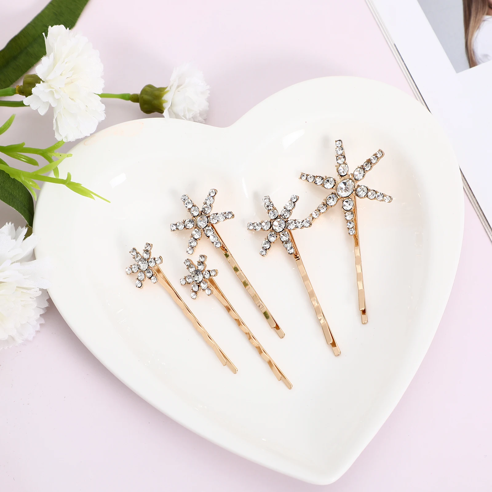 

5Pcs Rhinestone Hair Clips Decorative Barrettes for Women Bride Lightweight Compact Easy to Store Suitable All Hair Types Smooth