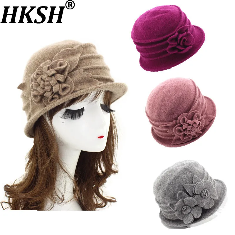 

HKSH осень-зима новая женская теплая панама купольная плиссированная трехмерная цветочная декорация с короткими полями шикарная шерстяная кепка HK11651