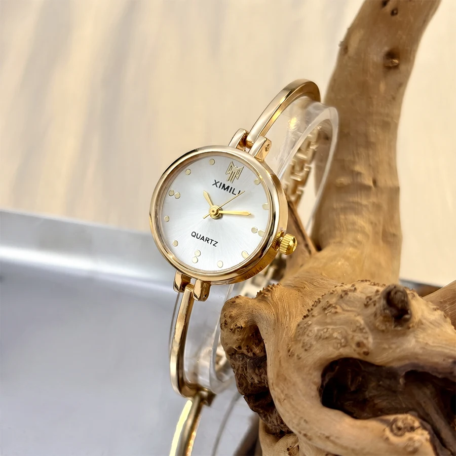 Minimalist Small Watch for Woman - Round Dial Ultra-Thin Strap