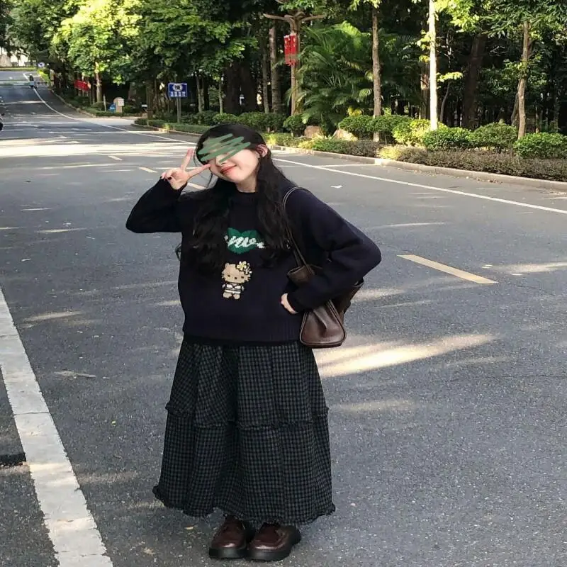 เสื้อไหมพรมถักลายการ์ตูนเฮลโลคิตตี้ ซานริโอ้ สไตล์ญี่ปุ่น สำหรับผู้หญิง ฤดูใบไม้ร่วง ฤดูหนาว เนื้อผ้าหนา ชุดเล็ก