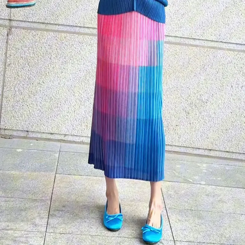 Spring and summer design pleated top fashion 2025 new gradual change color skirt long suit