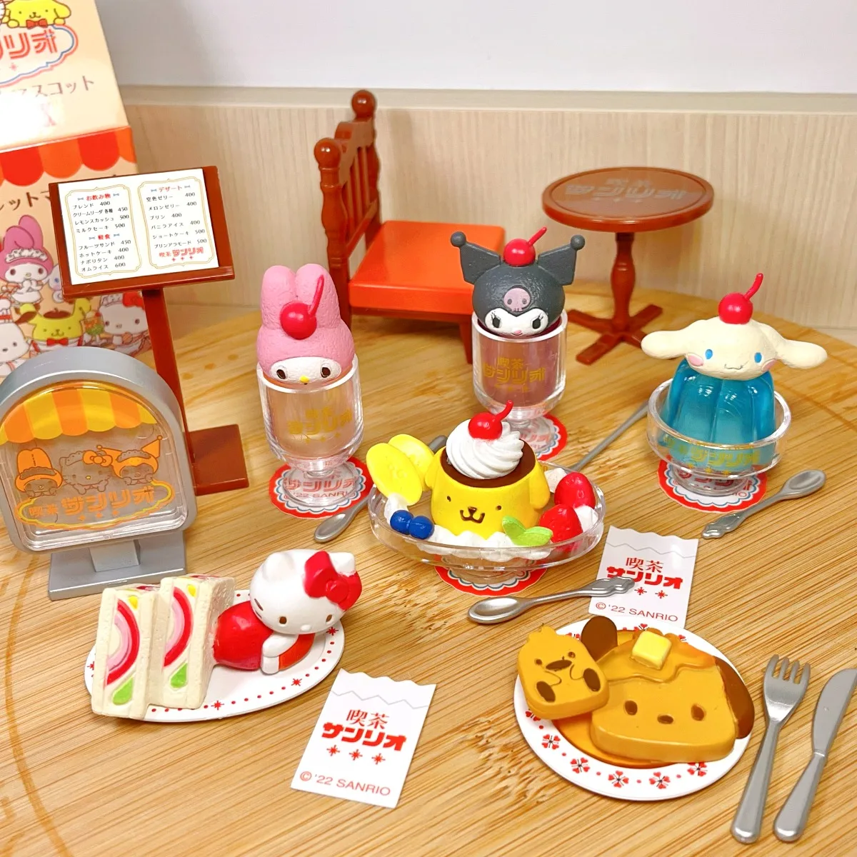 

RE-MENT Sanrio Characters Coffee Tee House Miniature Blind Box Scene Toy Collection Action Figure Desk Decor Children Gifts
