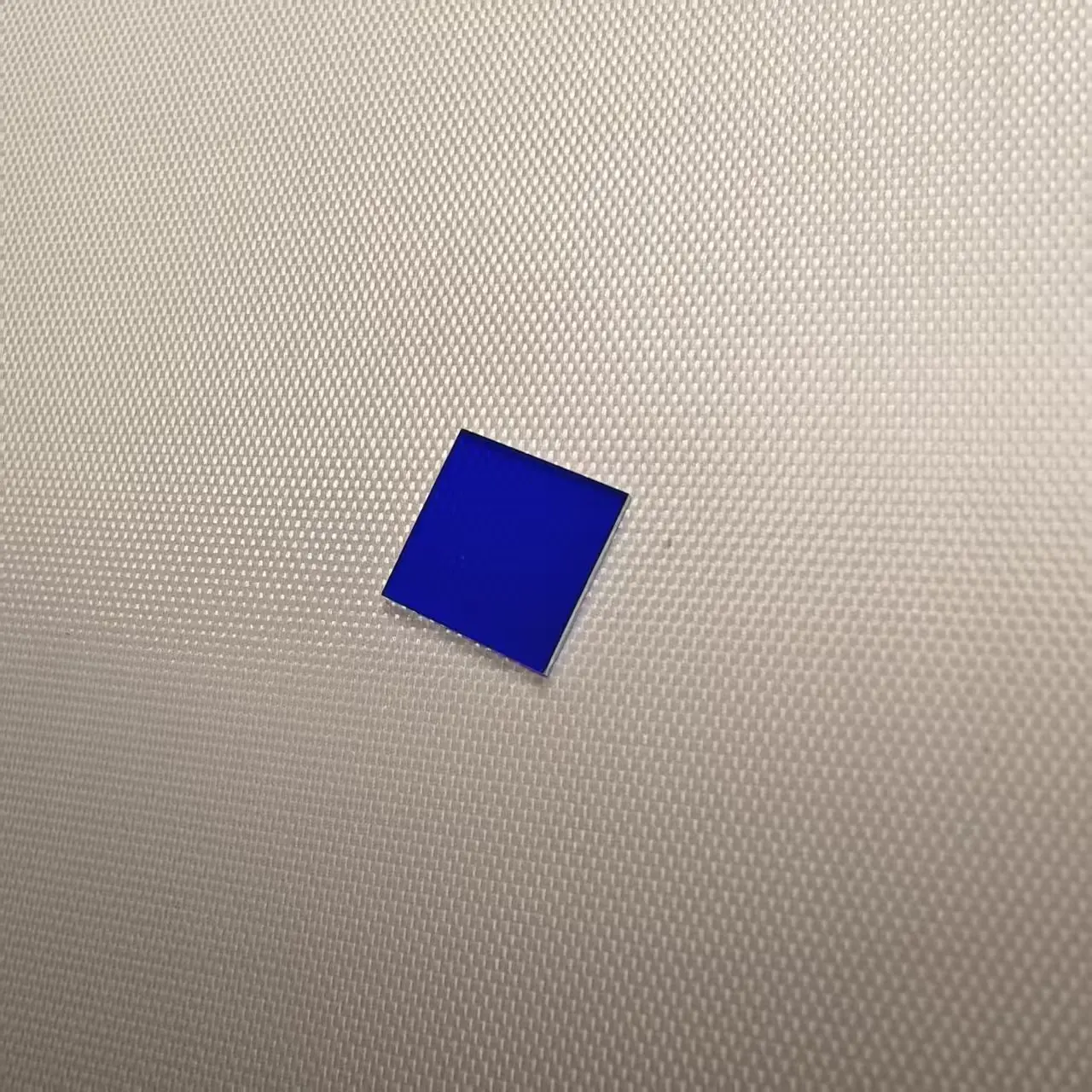 Pass From 460nm To 500nm Size 12x12x1mm 488nm Narrow Bandpass Filter Glass