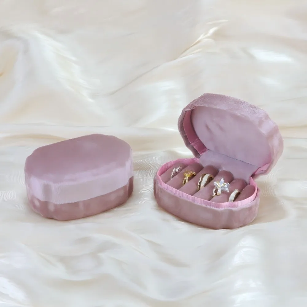 Velvet Velvet Ring Box Luxury Finish Lightweight Earring Storage Box Soft Interior Multi Slot Jewelry Display Case Home Storage