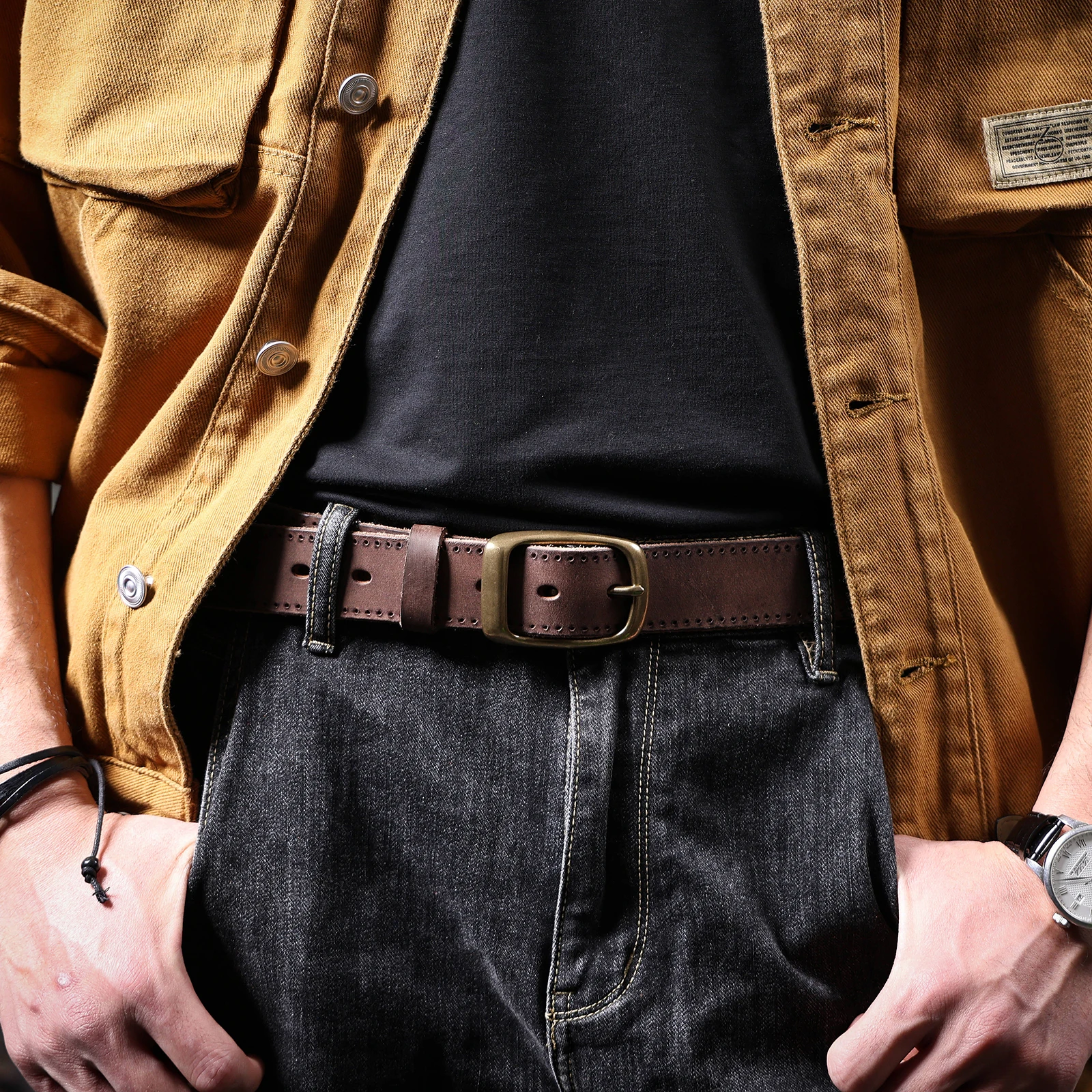 S.WORKER Vintage-Herren-Gürtel aus echtem Leder, Vollnarbenleder, lässiger, klassischer Jeansgürtel mit Messing-Dornschließe, Geschenkbox – Detail 5