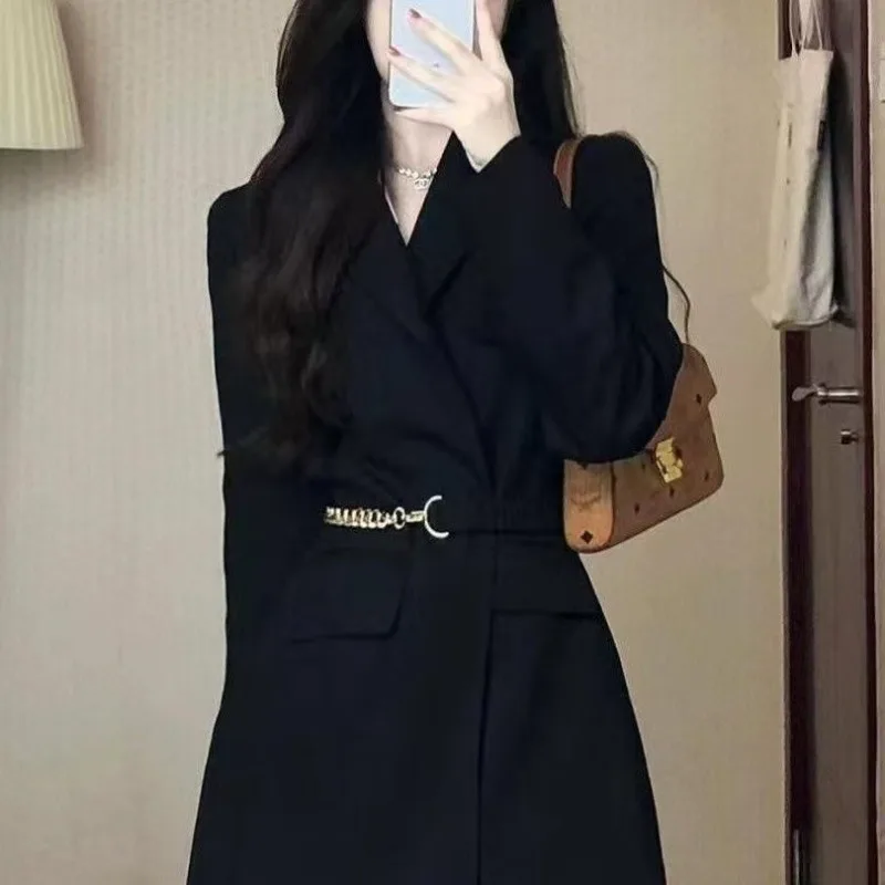 

Новый стиль: Французский приталенный пиджак с длинными рукавами для офиса, с поясом, винтажное платье-костюм для женщин, новинка 2026 года, черный блейзер