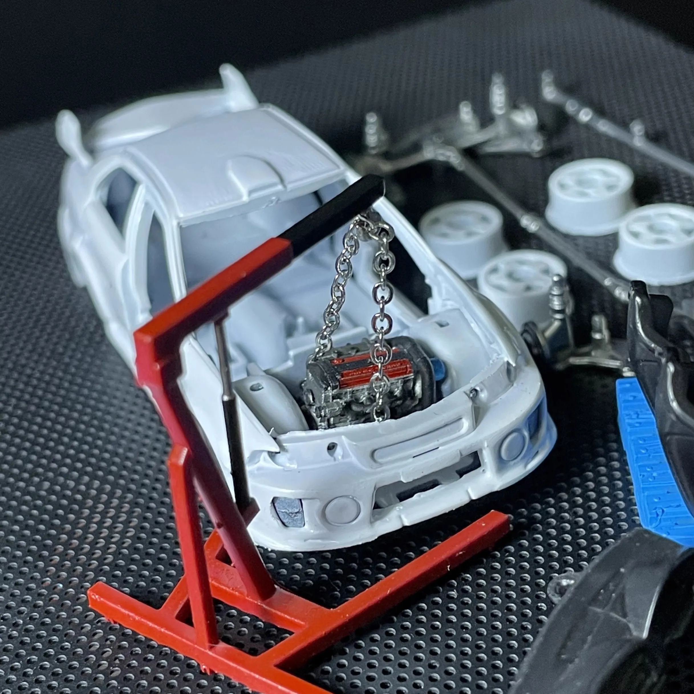 1:64 Mitsub EVO Repair Garage  Scene Diorama