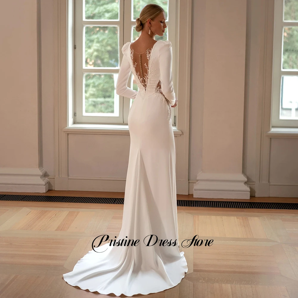 Simple Jersey Long Sleeves Wedding Dress Customized Elegant Sheath Deep V-Neck Appliques Bridal Gown with Court Train for Bride