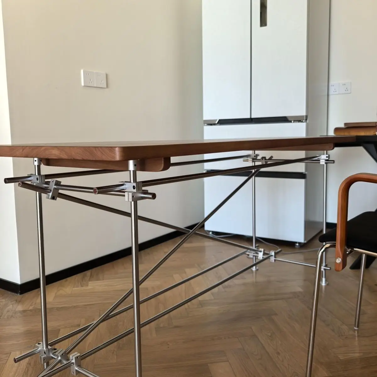 Modern simple calligraphy and painting table, optical axis with wheels desk, writing desk ocean board computer table