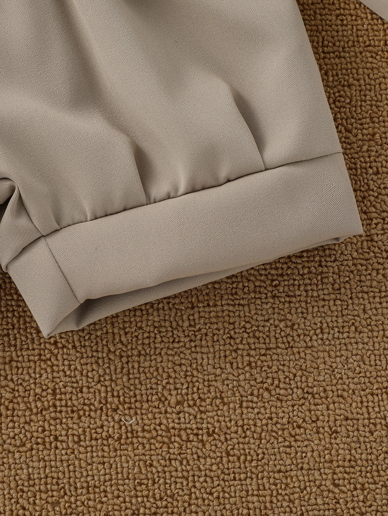 Jesienny garnitur dla niemowląt w stylu angielskim z kamizelką i trzyczęściowym zestawem z długim rękawem dla 1-letniego chłopca w stroju formalnym