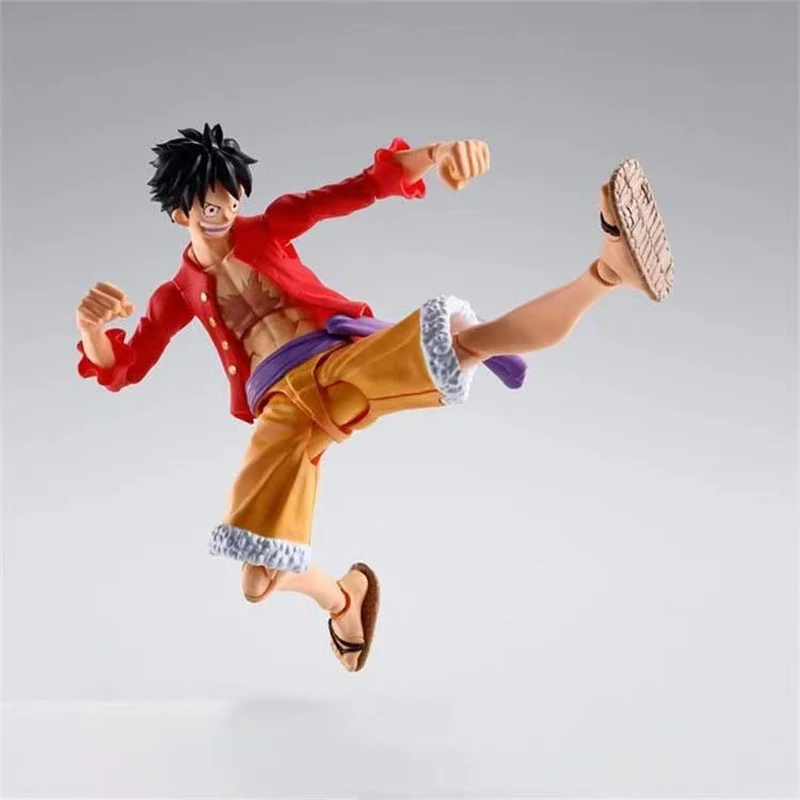 15cm Figurka Anime Monkey D. Luffy z Ruchomymi Stawami, Figurka Kolekcjonerska, Model, Statuetka, Ozdoba na Biurko