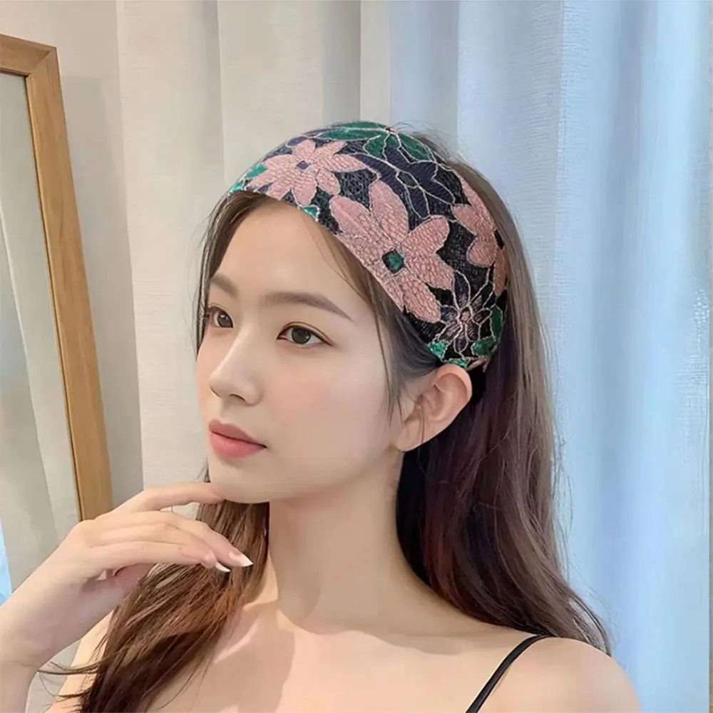 Elegante fascia per capelli con ricamo in pizzo a rete Fascia per capelli antiscivolo con denti di fiori antiscivolo Cerchietto per capelli largo da donna per lavare il viso