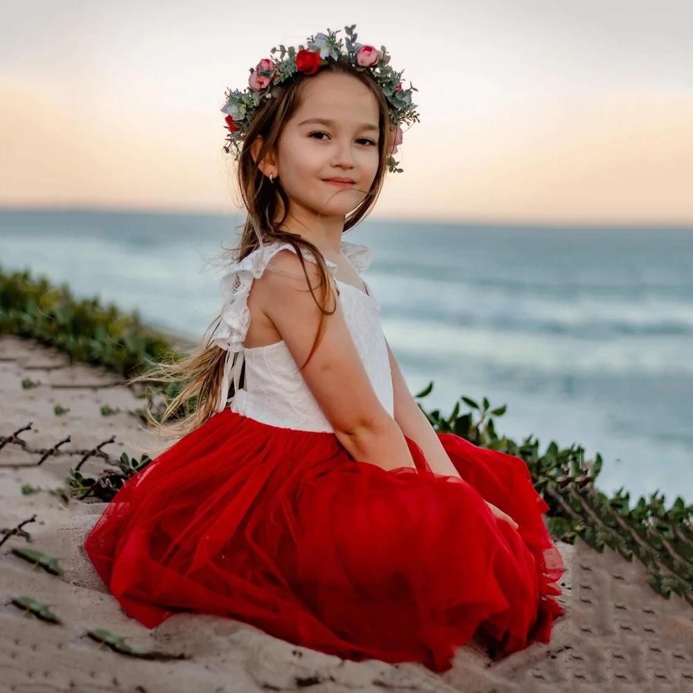 A-line Tulle Flower Girl Dress Appliques di pizzo manica a farfalla abito da festa di compleanno semplice abito da spettacolo di bellezza al ginocchio