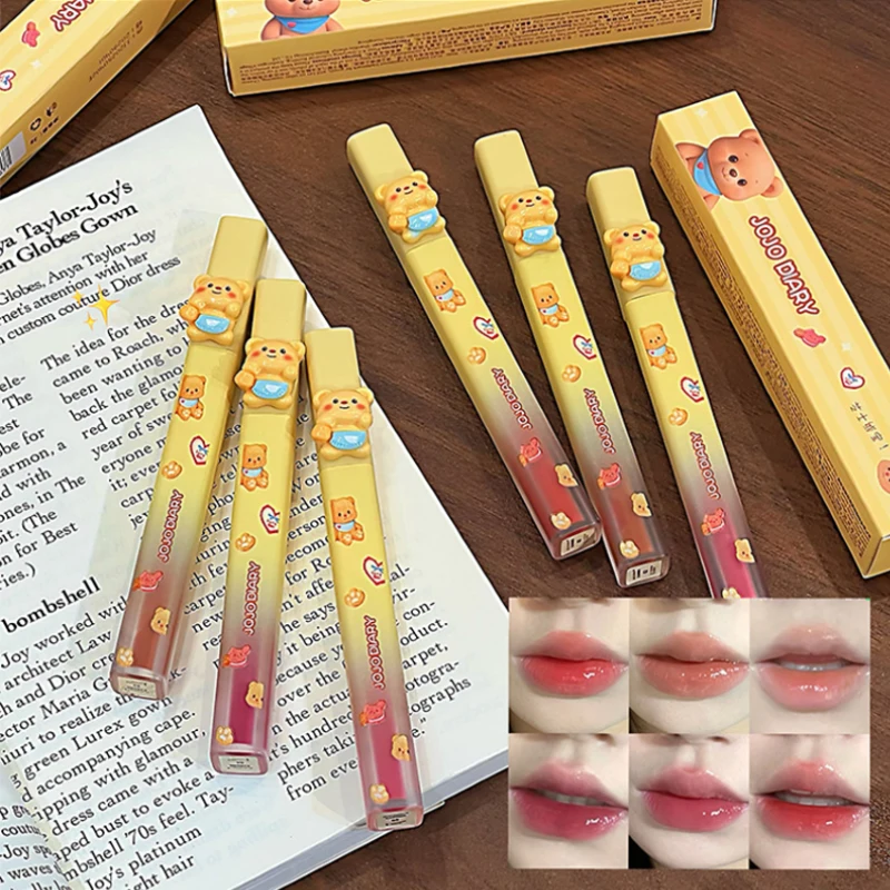 ملمع شفاه بمرآة الدب الشيزي، لون عاري منخفض التشبع، شفاف وشفاف، شفاه دودو بيضاء، مكياج طبيعي