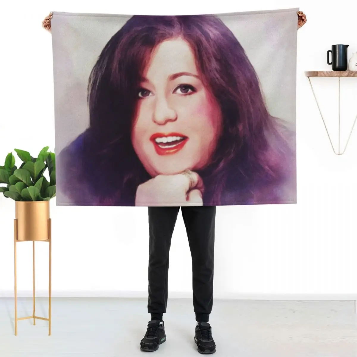 

Cass Elliot, Music Legend Throw Blanket Shaggy Furry Soft Blanket for Bedroom Living Room