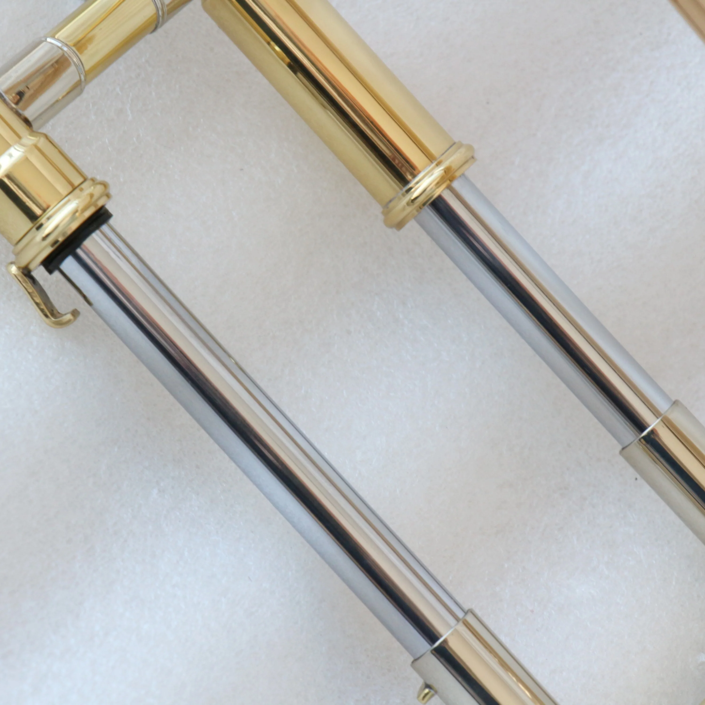 B-Flat Key Soprano Trombone Gold Copper Bell Trombone Soprano With Mouthpiece