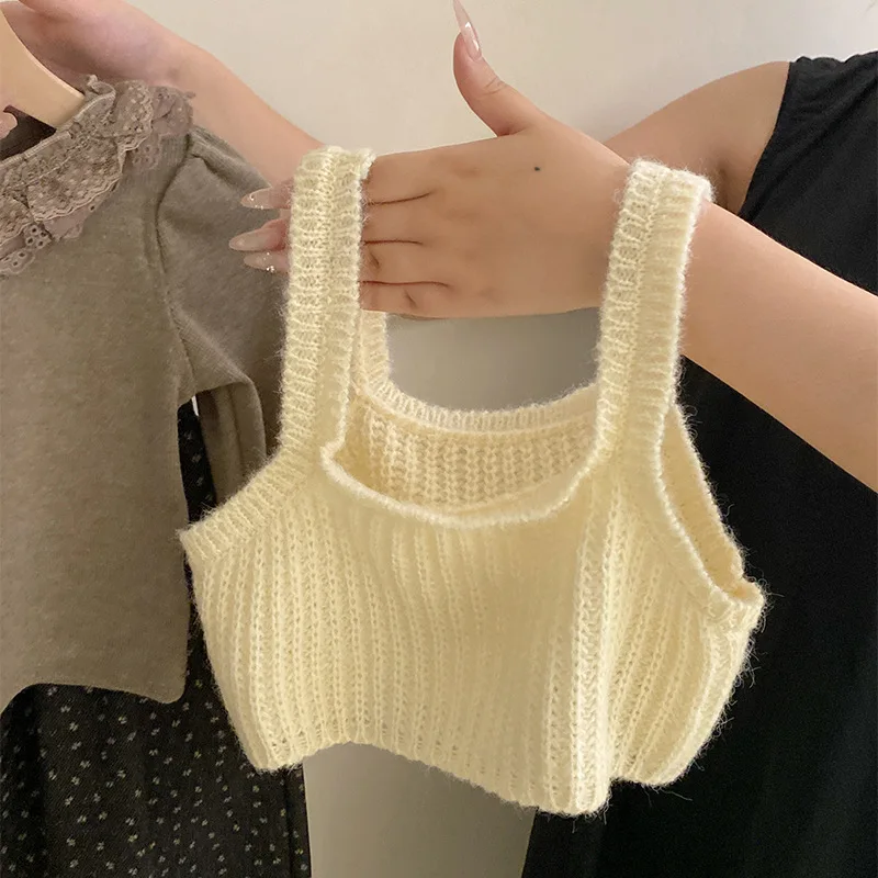 

Girls Autumn2025New Lace Trim Long Sleeve Vest Top Versatile Floral Wide-Leg Pants Three-Piece Set