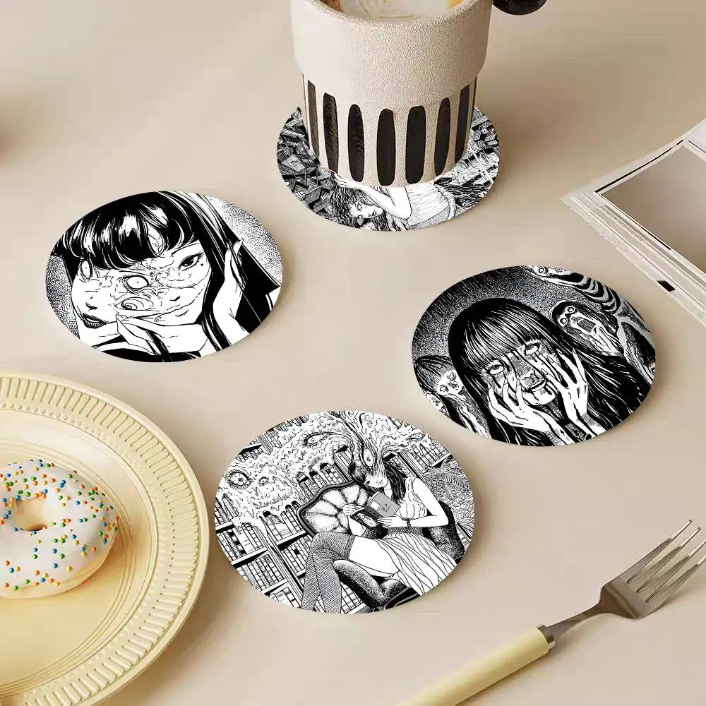 Anime Tomie Round Wooden Coasters Suitable For Restaurants And Coffee Home Gift Choice Holidays