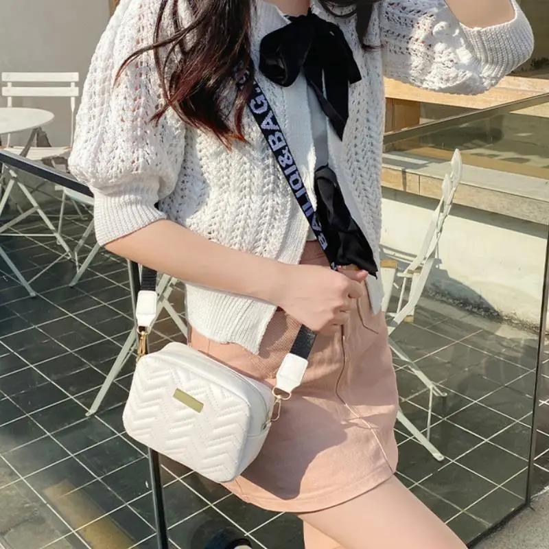 1Pcs Wave Embroidery Square Bag Shoulder Strap With Printed Large Capacity PU Leather Trend Shoulder Crossbody Bag for Women