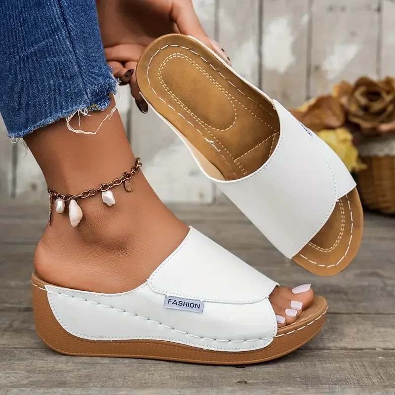 Thumbnail 3 - #77 Compare Platform Sandals Before You Buy