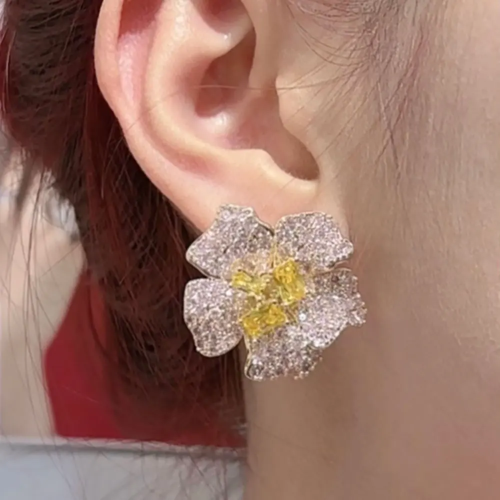 

Missvikki Sweet Romantic Cute Flower Earrings For Women Wedding Party Hollow Engraving Dubai Bridal Earrings Fashion Jewelry